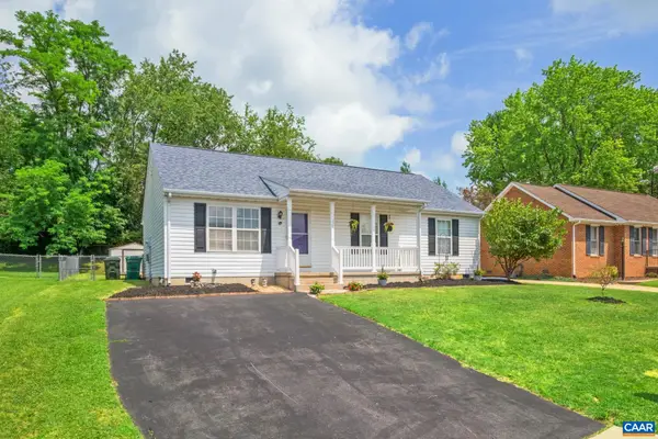 537 Edwardian Ln, WAYNESBORO, VA 22980