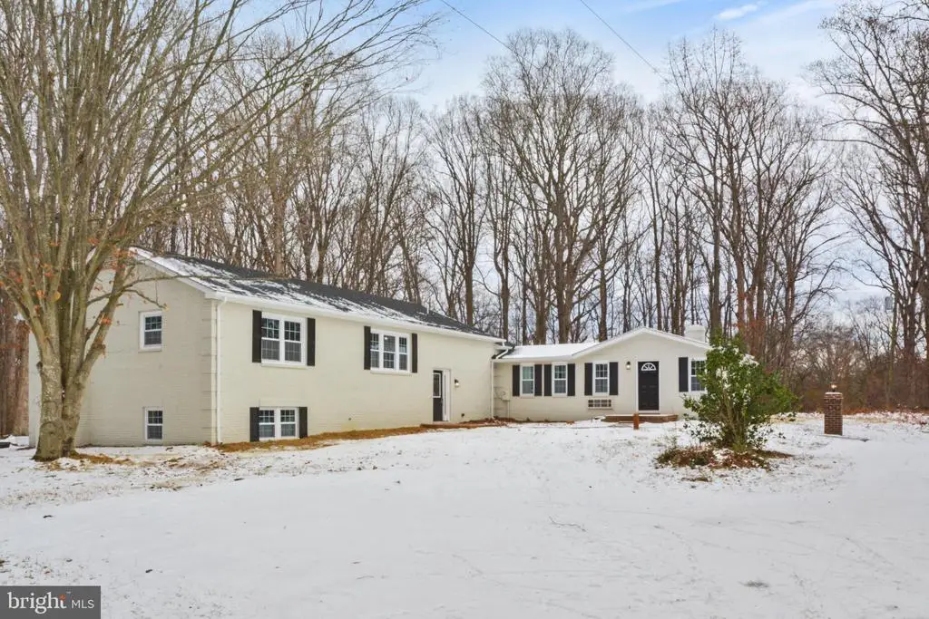 18487 Clay Hill Rd, Stevensburg, VA 22741 - Image #1
