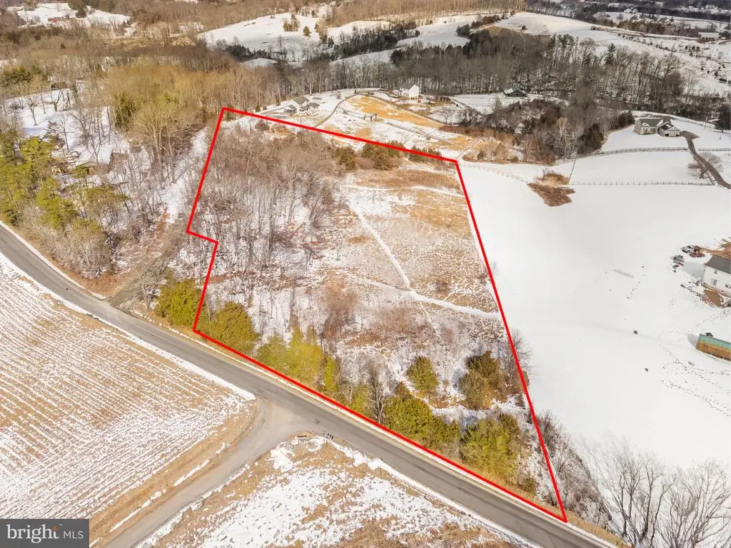 33 Docs Rd, Culpeper, VA 22701 - #1