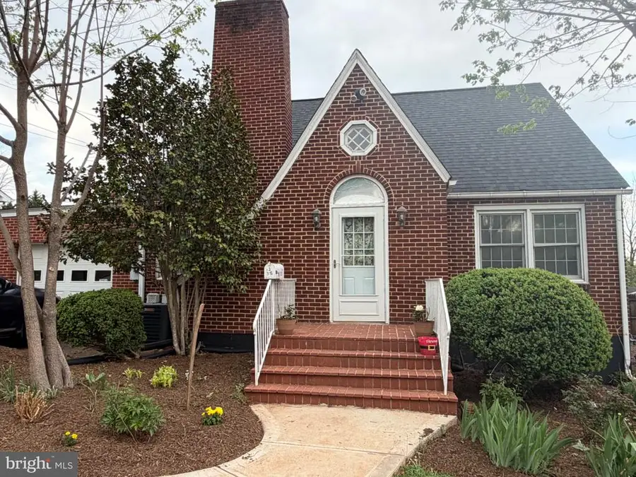 1235 S Blue Ridge Ave, Culpeper, VA 22701 - #2