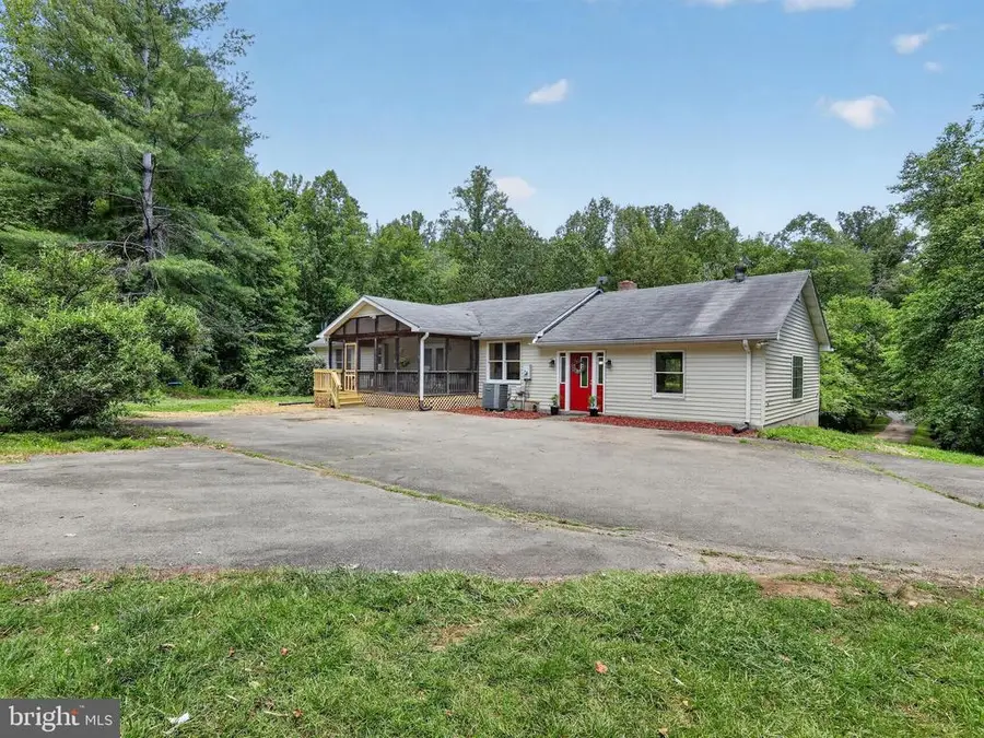 1308 Kristin Ln, Amissville, VA 20106 - #2