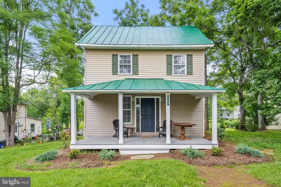 8558 Opal Rd, Warrenton, VA 20186 - Image #2
