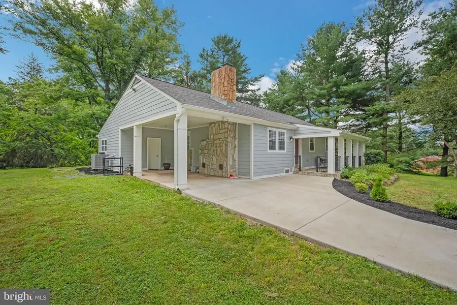 4183 Grant Ln, The Plains, VA  - Image #3