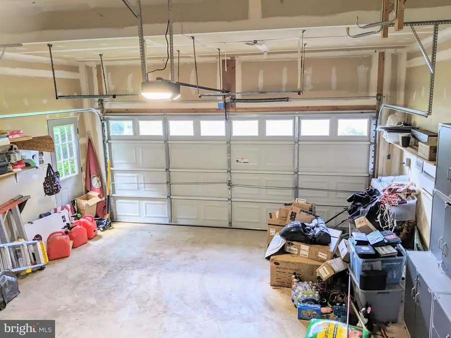 10816 King Nobel Ln, Bealeton, VA  - Image #2