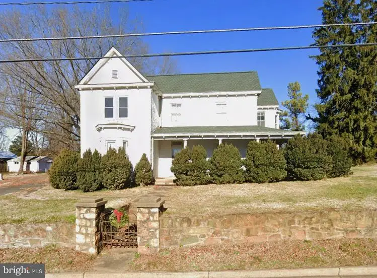 273 Waterloo St, Warrenton, VA 20186 - Image #1