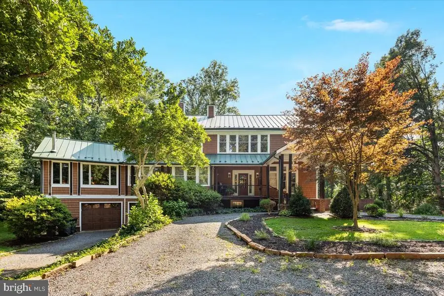 8501 Country Club Ln, Warrenton, VA 20186 - Image #2