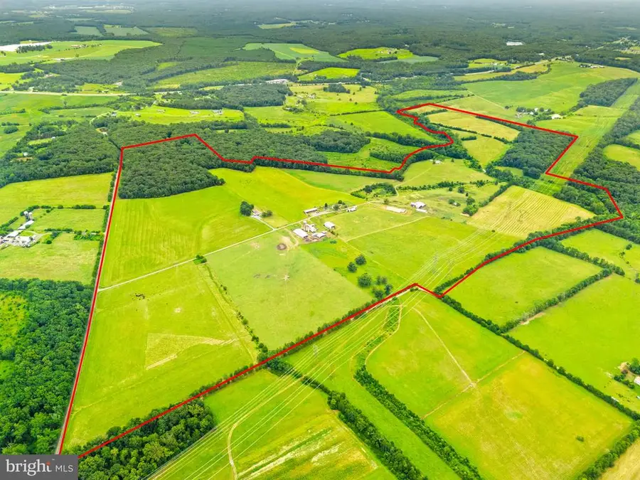 5474 Woodside Ln, Bealeton, VA  - Image #3