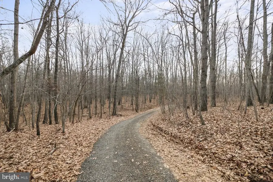 7389 Leeds Manor Rd, Marshall, VA  - Image #3