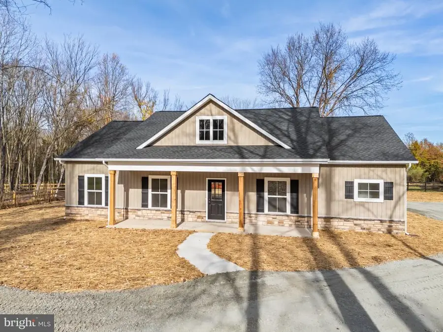 8014 Sherbeyn Rd, Bealeton, VA  - Image #3