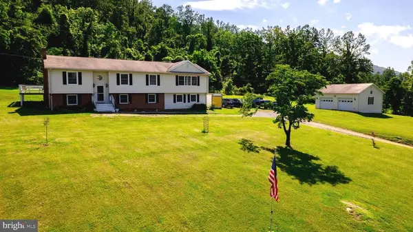 4179 Fiery Run Rd, LINDEN, VA 22642