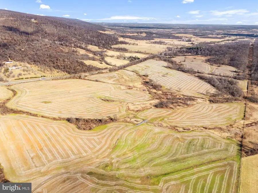 1041 Winchester Rd, Paris, VA  - Image #3