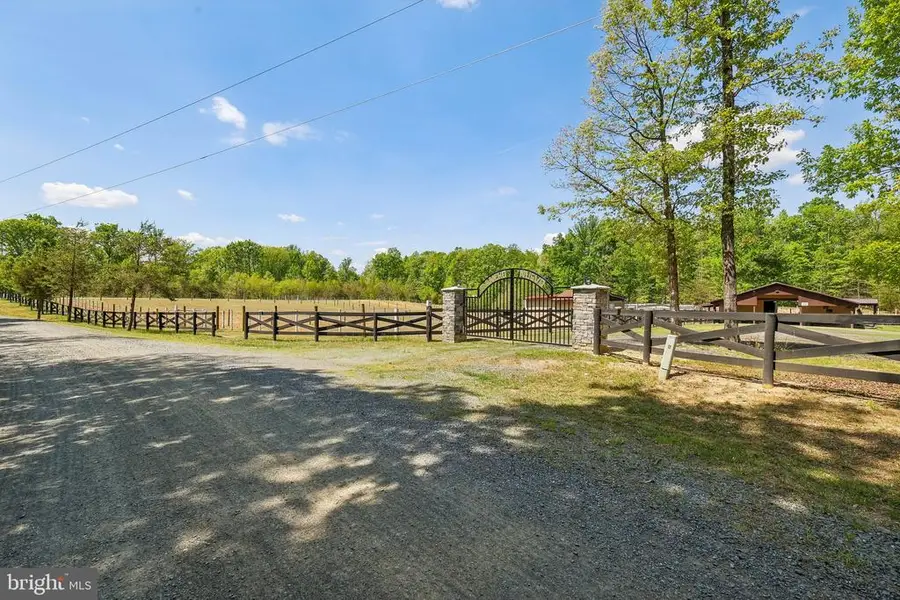 1504 Grace Estates Dr, Catlett, VA 20119 - #2