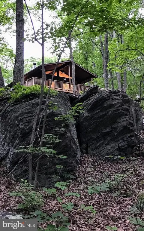 4562 Quail Run Dr, MARSHALL, VA 