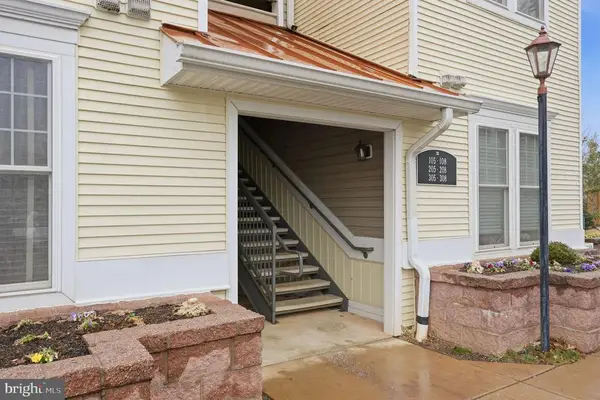 6185 Willow Pl #108, BEALETON, VA 