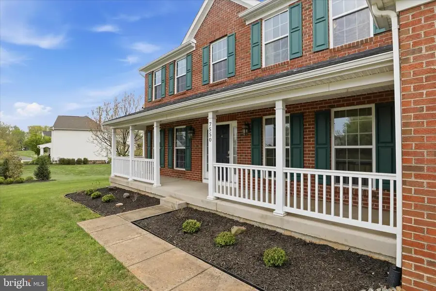 7550 Edington Dr, Warrenton, VA 20187 - #2