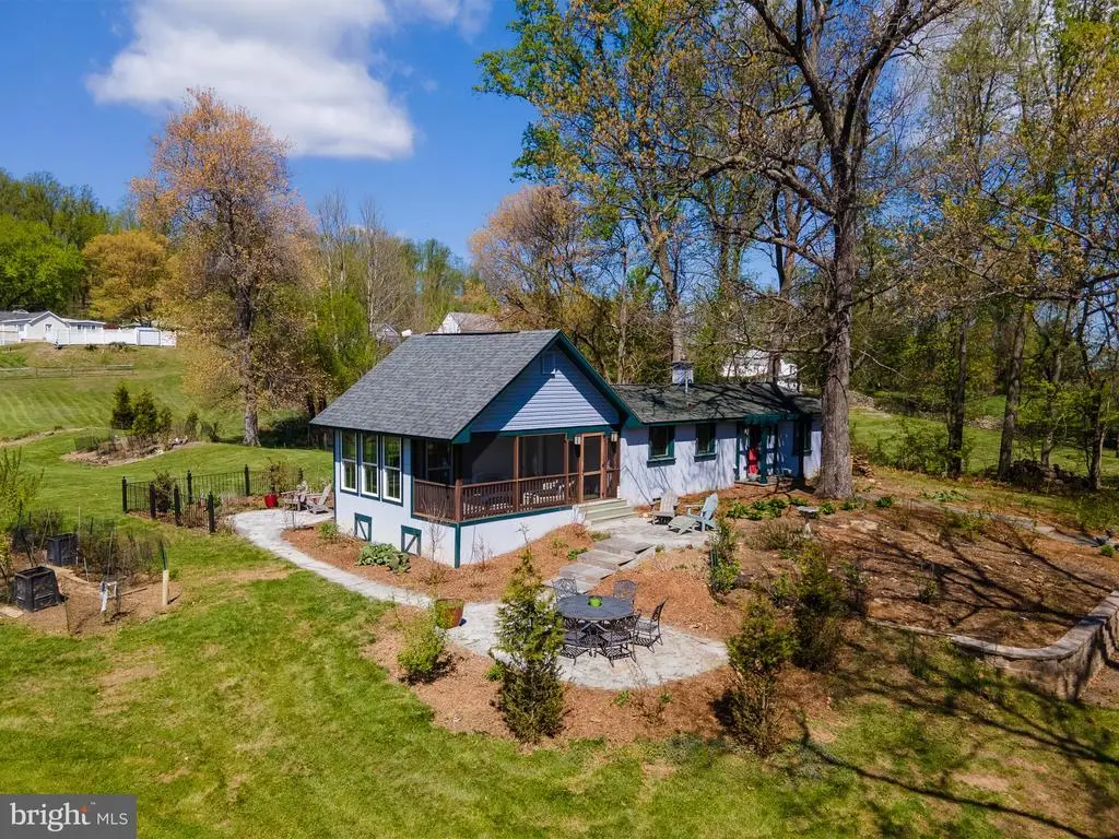 2675 Halfway Rd, The Plains, VA 20198 - #1