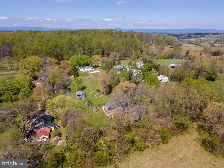 2675 Halfway Rd, The Plains, VA 20198 - #2