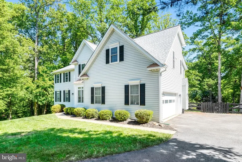 5200 Swain Dr, Warrenton, VA 20187 - #1
