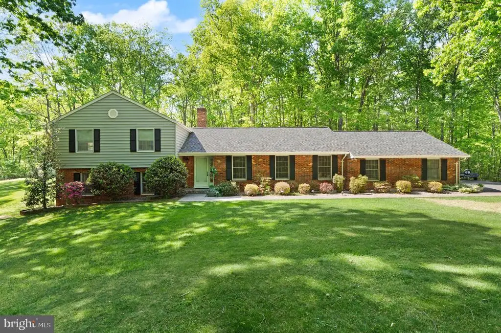 3430 Courtney School Rd, Midland, VA 22728 - #1
