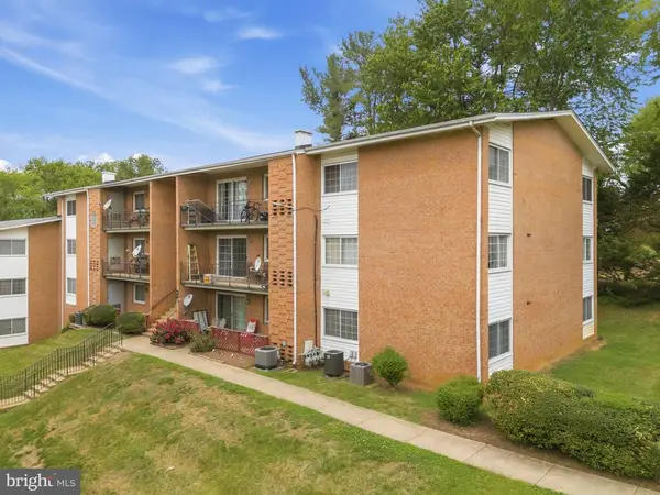 635 Waterloo Rd #222, WARRENTON, VA 20186