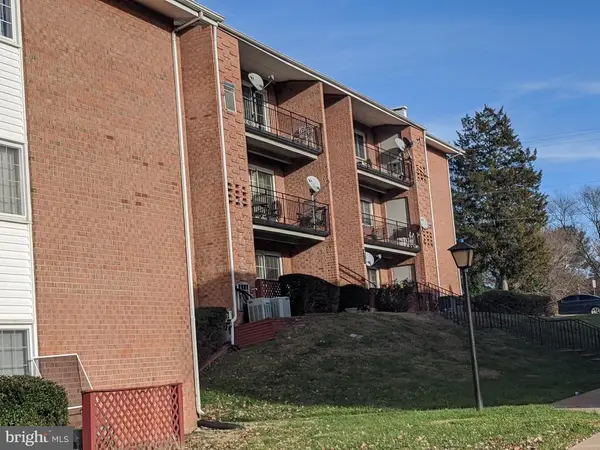 635 Waterloo Rd #231, WARRENTON, VA 20186