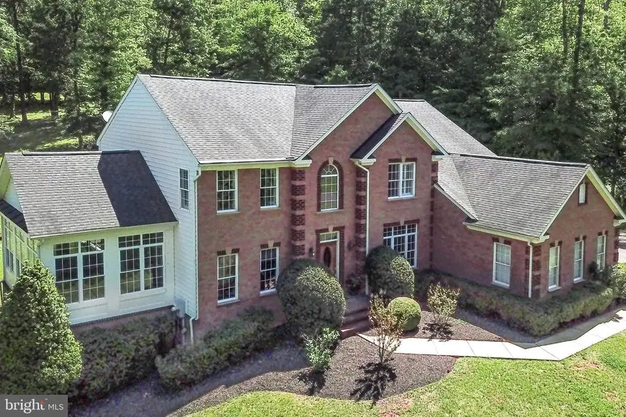 7165 Dudie Rd, Marshall, VA 20115 - #2