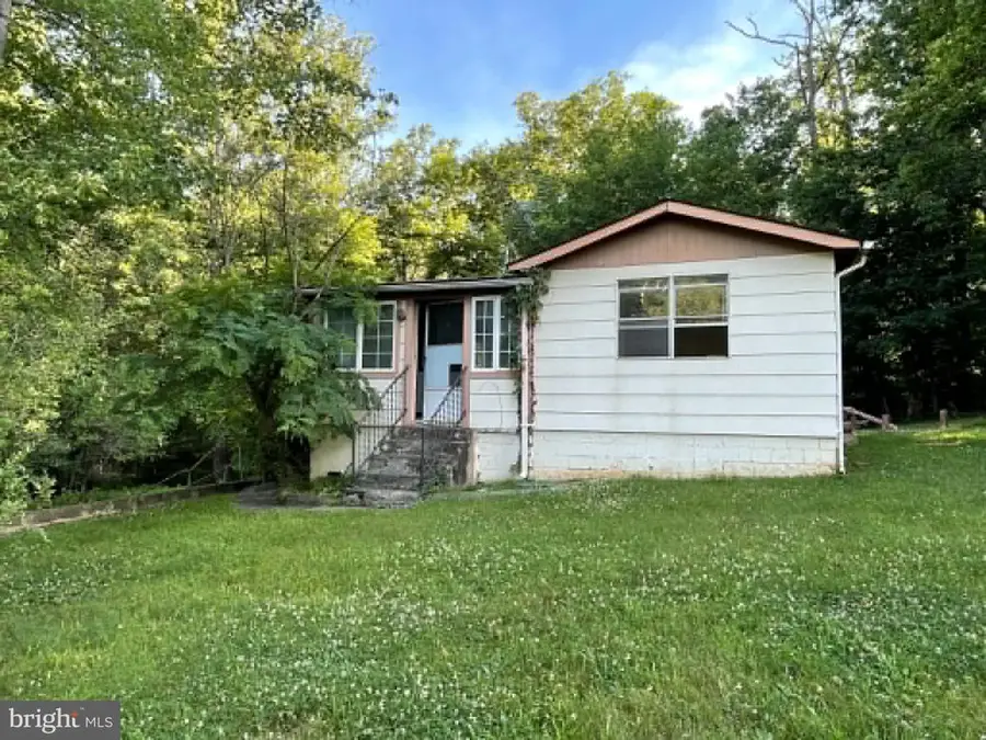 6040 Coon Tree Rd, The Plains, VA 20198 - #2