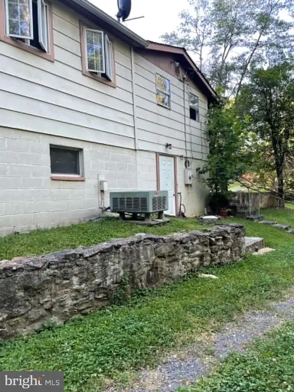 6040 Coon Tree Rd, The Plains, VA 20198 - #3