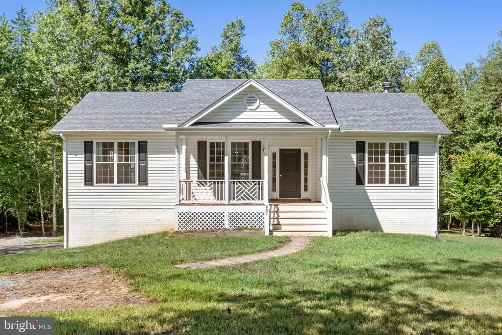 887 Hickory Creek Rd, Louisa, VA 23093 - Image #1