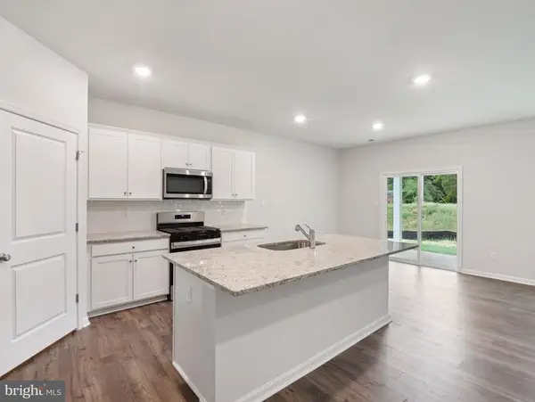 202 Glenmore Ln, KESWICK, VA 22947