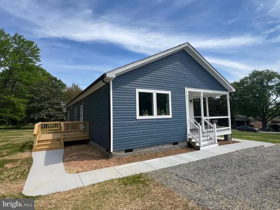 104 Henson Ave, Louisa, VA 23093 - #3