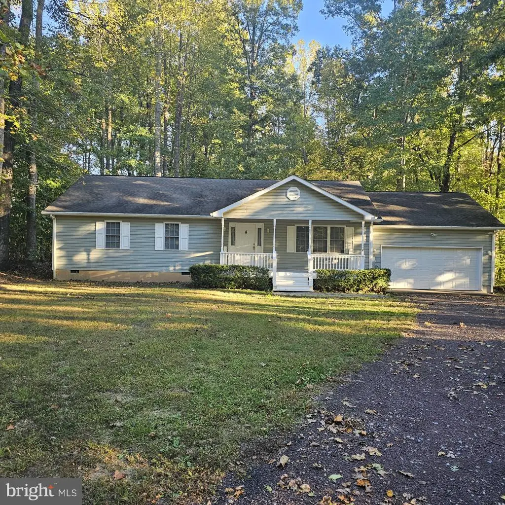 1276 Peach Grove Rd, Louisa, VA 23093 - #1