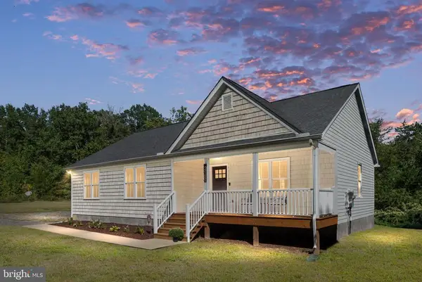 5676 Buckner Rd, BUMPASS, VA 23024