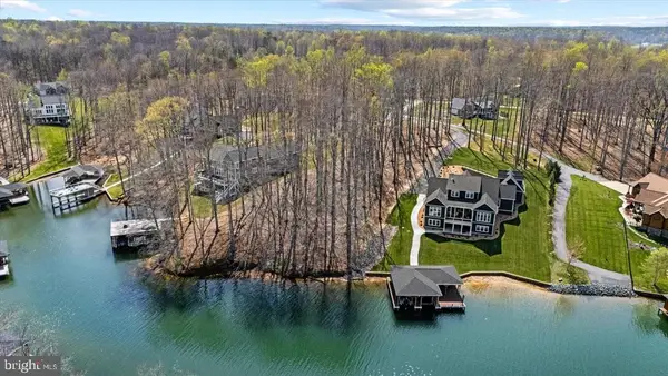 Deep Creek Circle, BUMPASS, VA 23024