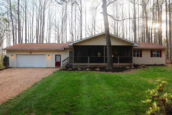 32 Miltons Ln, LOUISA, VA 23093