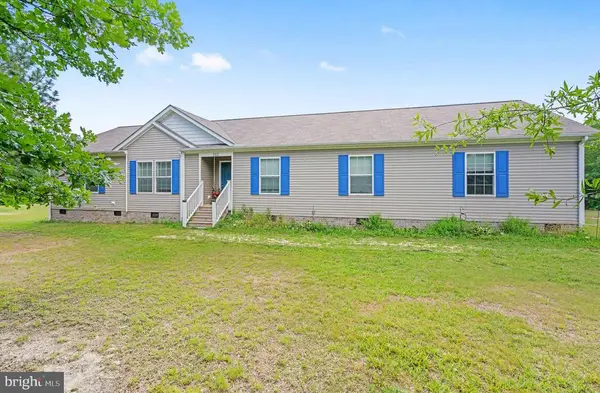 212 Briar Cir, BUMPASS, VA 23024