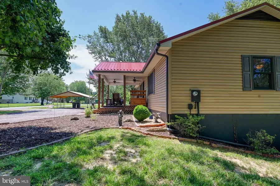 110 Patrick Henry Dr, Louisa, VA 23093 - #3