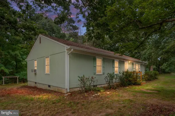 1564 Bethany Church Rd, BUMPASS, VA 23024