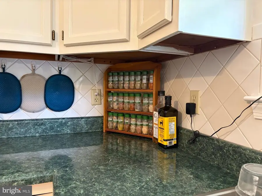 319 Fox Hunters Ln, Madison, VA 22727 - Image #2