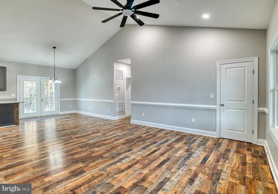 183 Sleigh Bell Ln, Madison, VA 22727 - Image #2