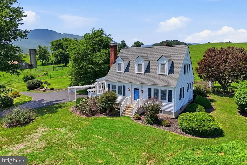 6117 S F T Valley Rd, Etlan, VA 22719 - #1