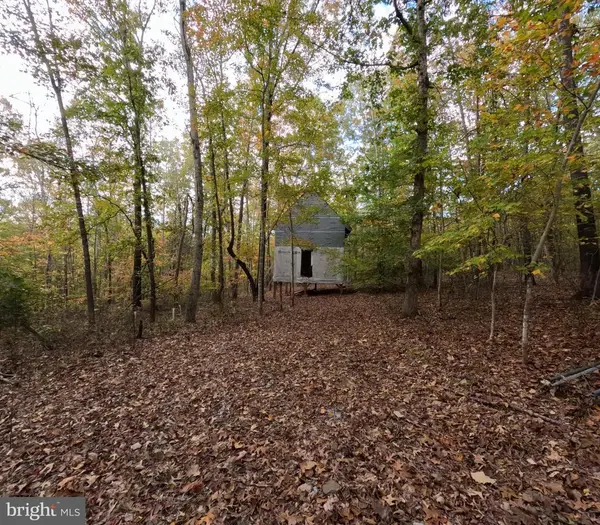 6067 Laurel Rd, SHIPMAN, VA 22971