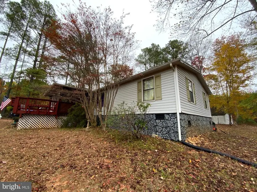 460 Brownings Cv, Shipman, VA 22971 - Image #3