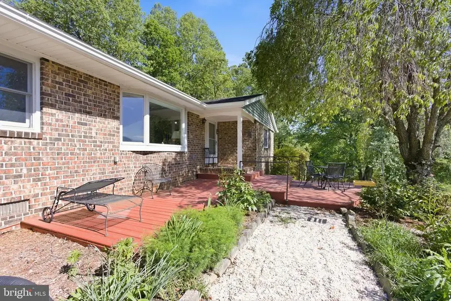 199 Blue Rock Ln, Roseland, VA 22967 - #2