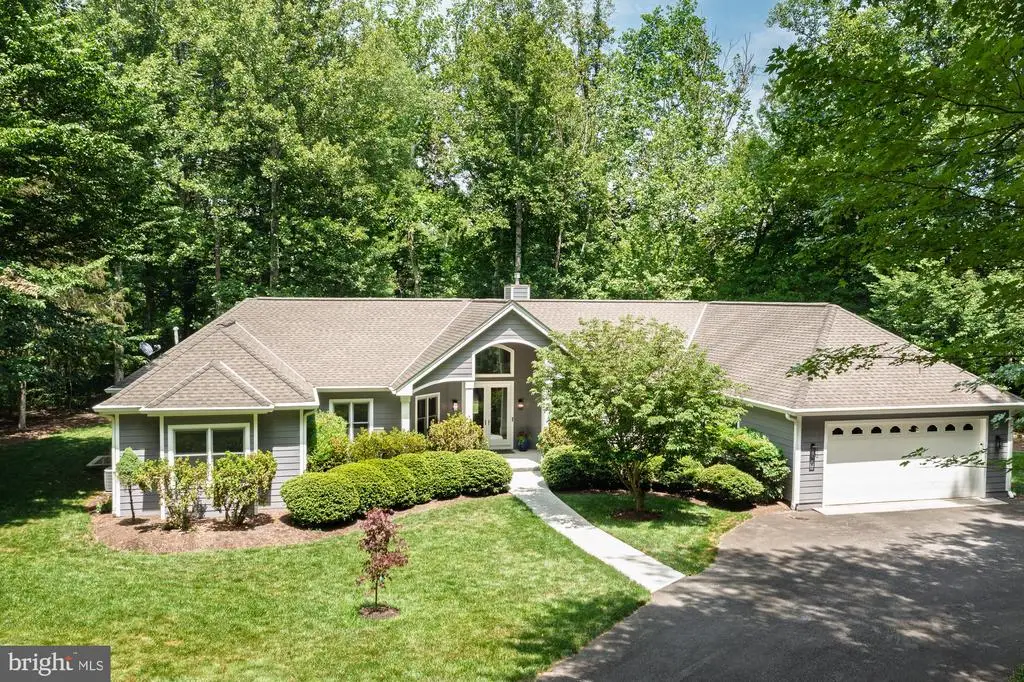 32 Towhee Ct, Nellysford, VA 22958 - #1