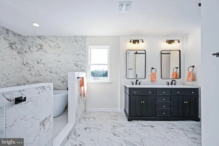 26375 Pennfields Dr, Orange, VA 22960 - #2