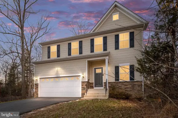 1002 Lakeview Pkwy, LOCUST GROVE, VA 22508