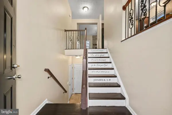 2262 Wildflower Way, LOCUST GROVE, VA 22508