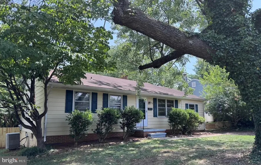 356 Jefferson St, Orange, VA 22960 - #3