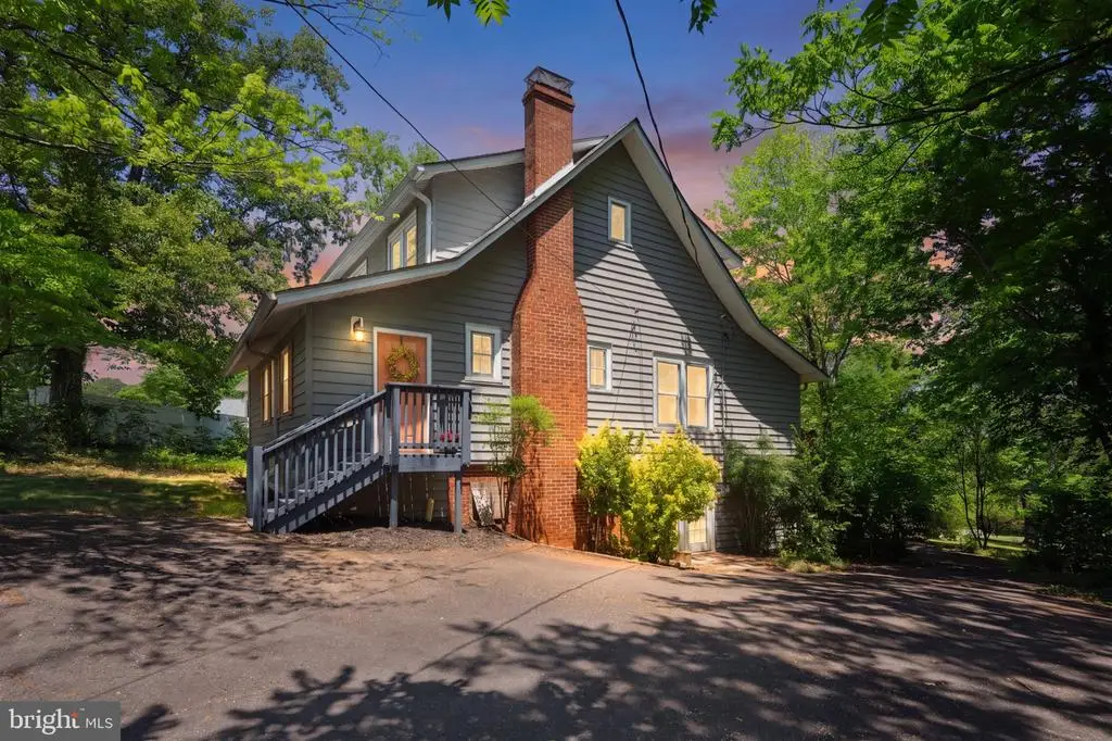 293 Caroline St, Orange, VA 22960 - #1